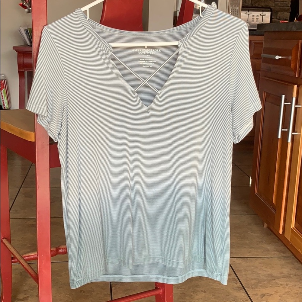 American Eagle V-neck Soft and Sexy T-shirt